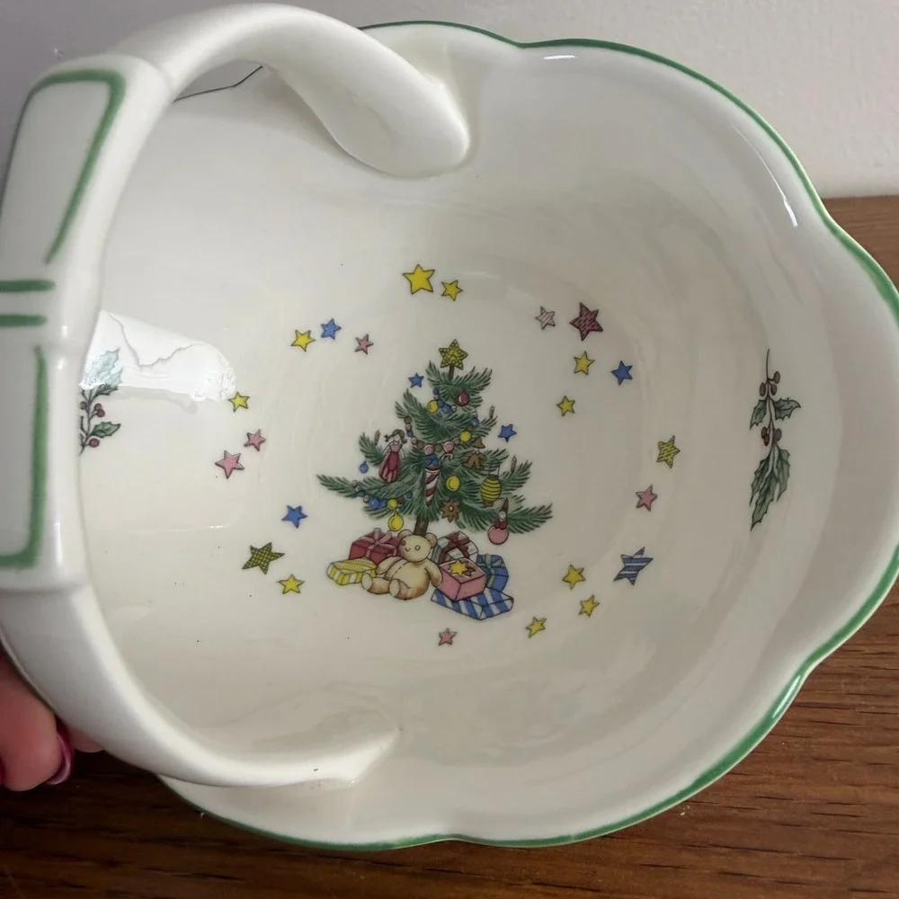 Vintage Nikko Happy Holidays Christmas Candy Basket Japan Tree Holly 1980s
